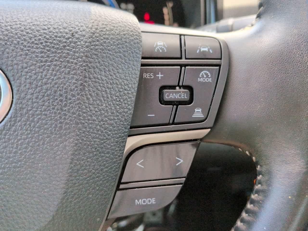 Certified 2025 Toyota Camry SE FWD image 23
