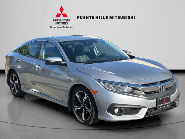Used 2016 Honda Civic Touring image 3