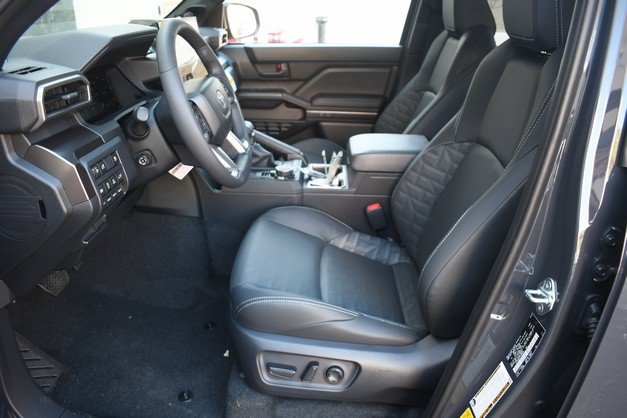 New 2026 Toyota 4Runner TRD Off-Road Premium AWD/4WD image 7
