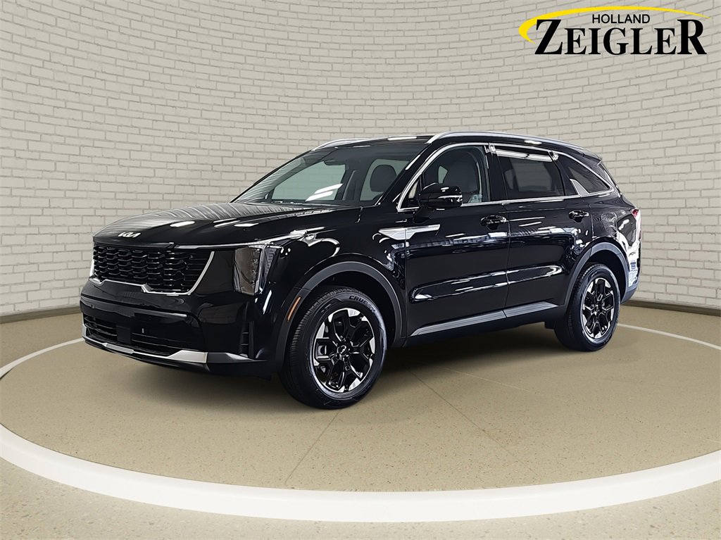 New 2025 Kia Sorento S