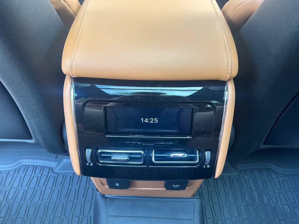 New 2026 Lincoln Aviator Black Label w/ Dynamic Handling Package AWD/4WD image 44