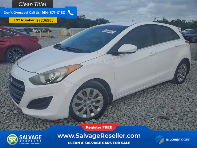 Used 2016 Hyundai Elantra GT image 1