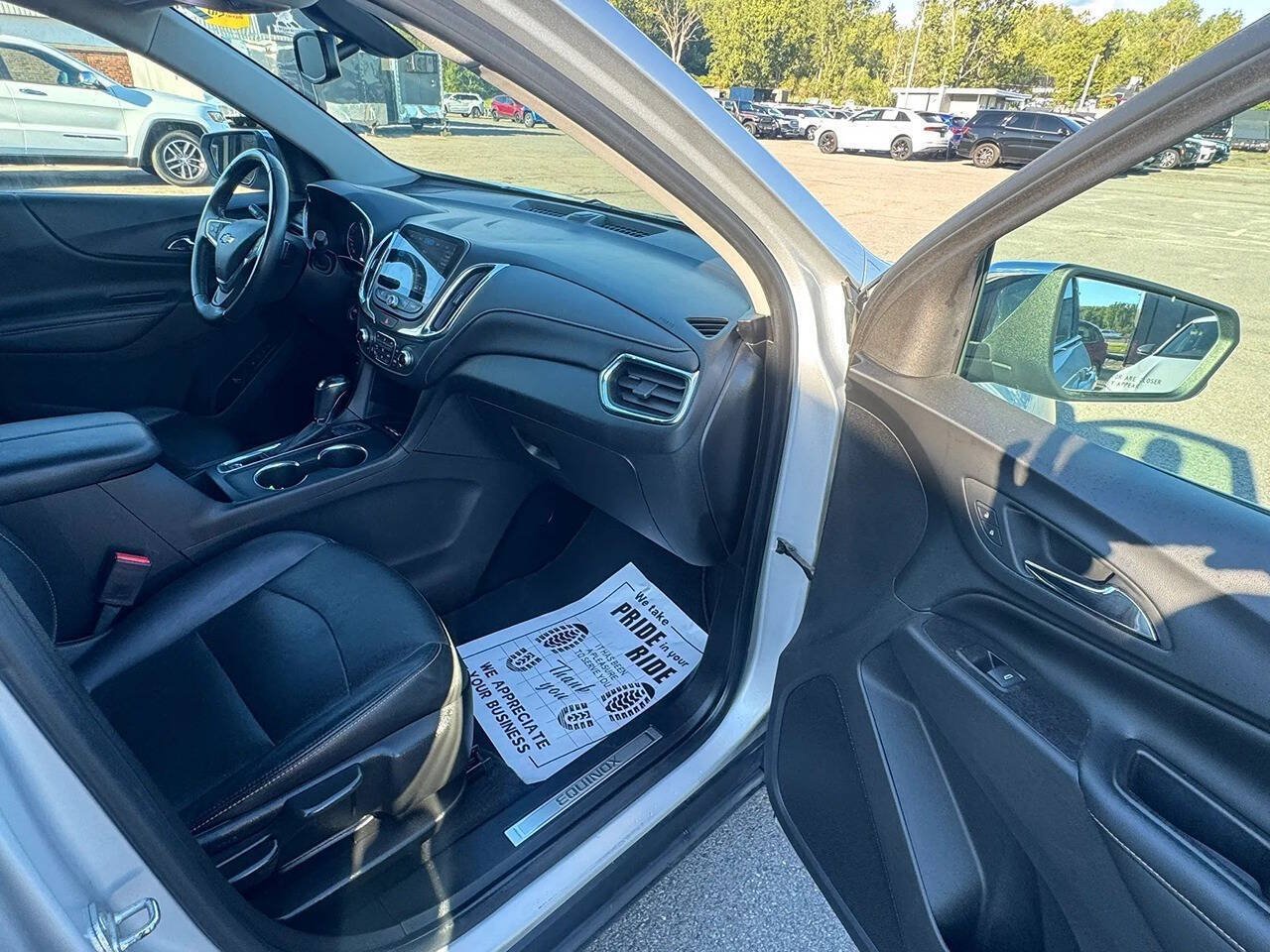 Used 2019 Chevrolet Equinox Premier AWD/4WD image 16