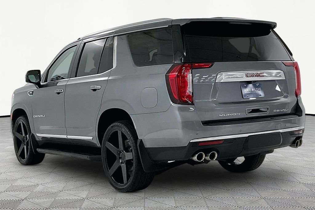 Used 2021 GMC Yukon Denali w/ Advanced Technology Package AWD/4WD image 4