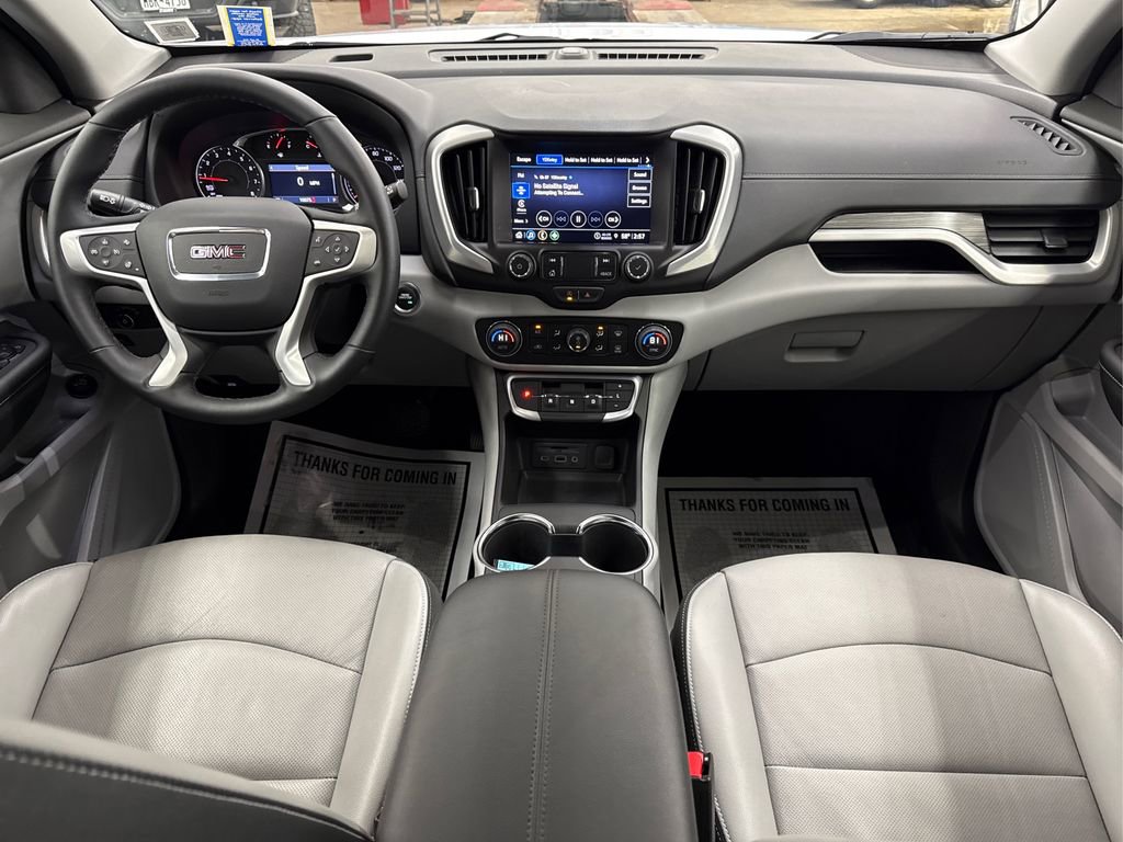 Used 2024 GMC Terrain SLT image 22
