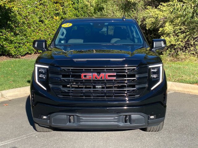 Used 2023 GMC Sierra 1500 Elevation w/ Preferred Package RWD image 2