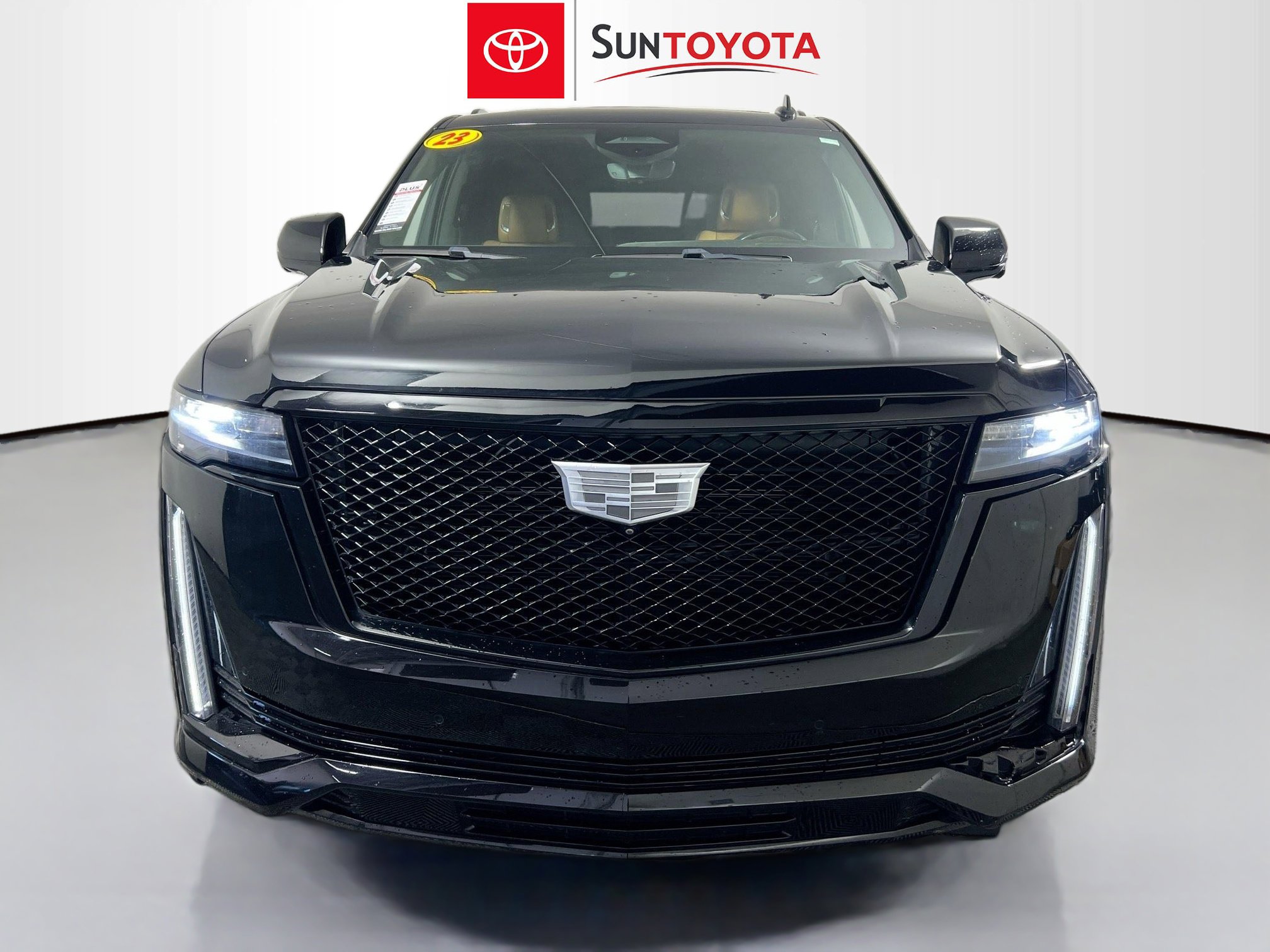 Used 2023 Cadillac Escalade ESV Sport w/ Touring Package RWD image 10
