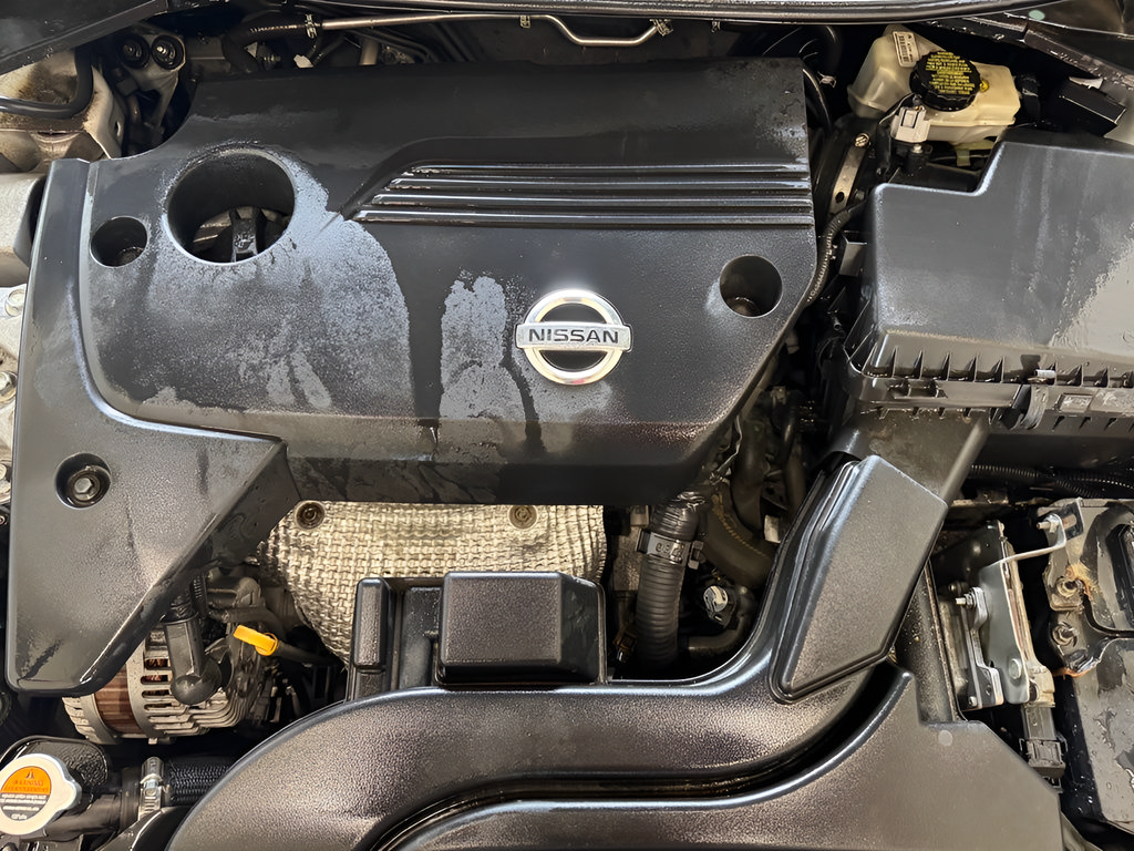 Used 2015 Nissan Altima 2.5 SL w/ Moonroof Package FWD image 10