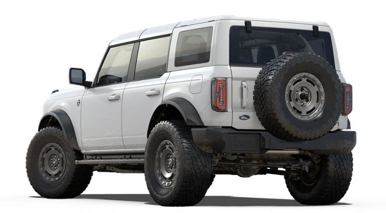 New 2025 Ford Bronco Outer Banks w/ Sasquatch Package image 2