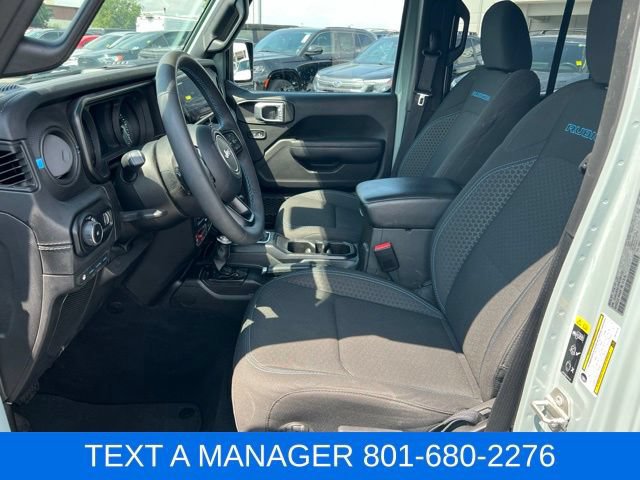 Used 2024 Jeep Wrangler Unlimited Rubicon 4xe w/ Capability Package AWD/4WD image 22