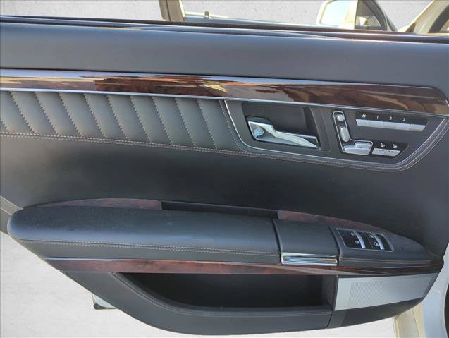 Used 2011 Mercedes-Benz S 600 image 15