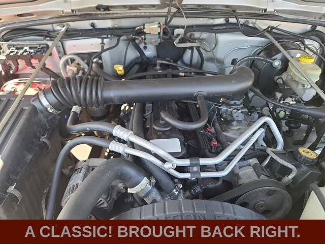 Used 2004 Jeep Wrangler 4WD image 16