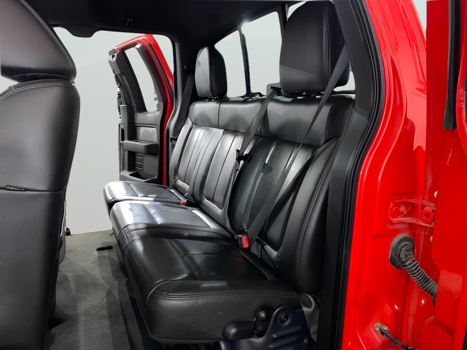 Used 2010 Ford F150 Raptor image 14