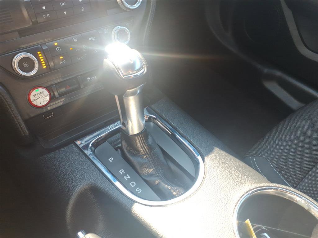 Used 2017 Ford Mustang Convertible image 19