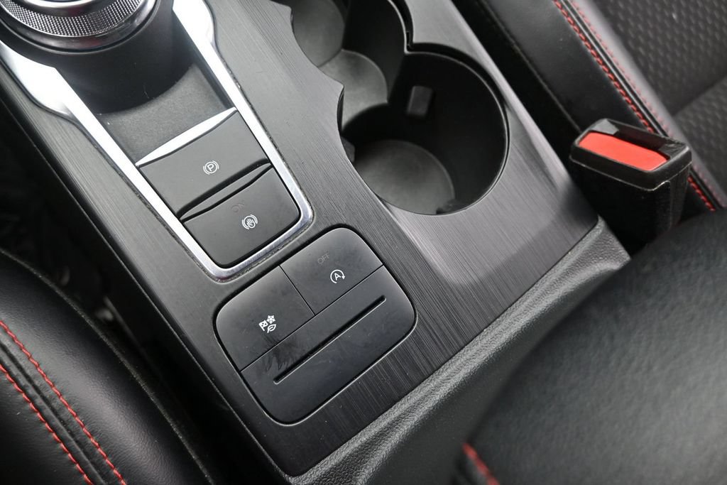 Used 2025 Ford Escape ST-Line FWD image 36