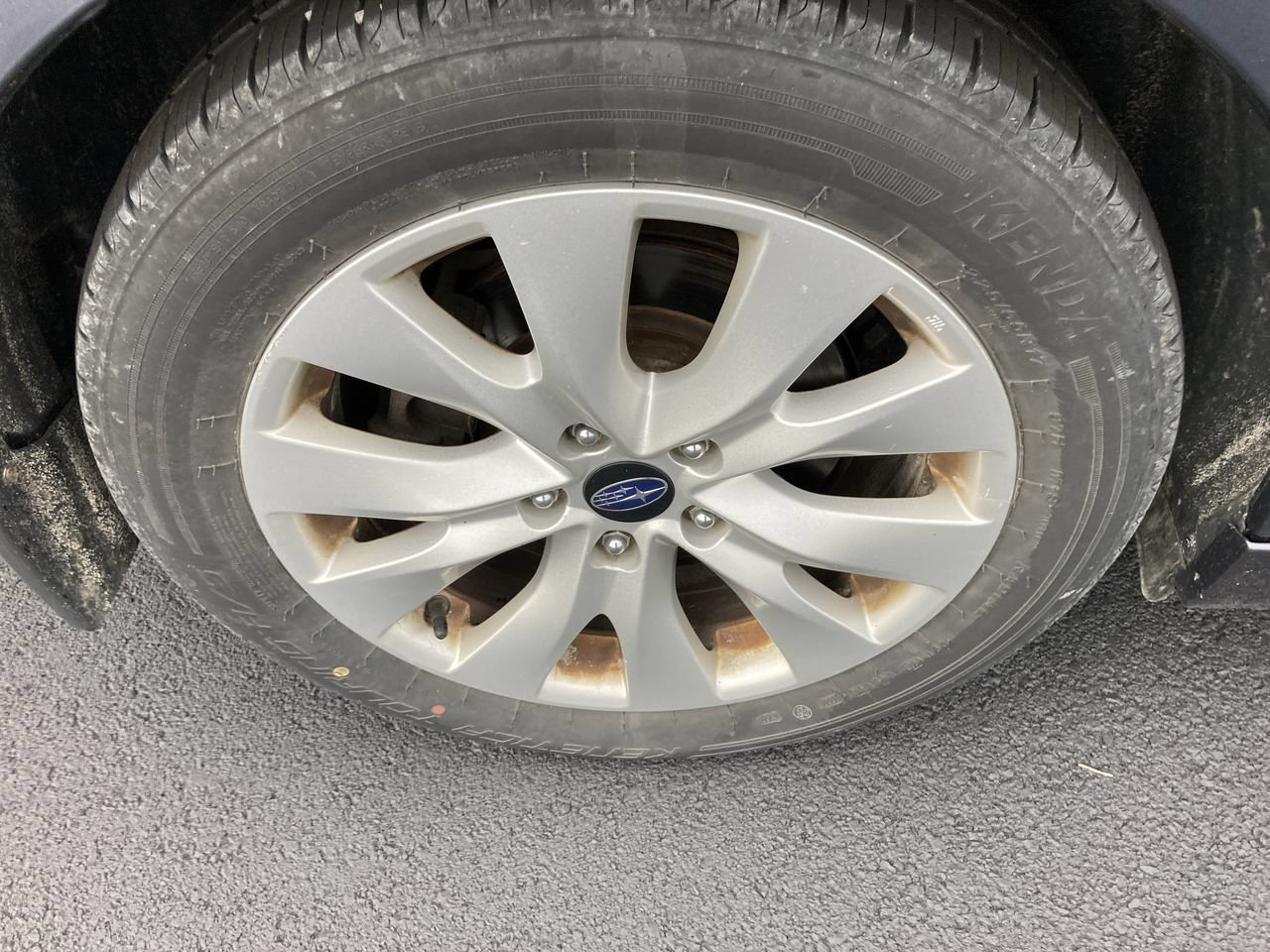 Used 2017 Subaru Legacy 2.5i w/ Alloy Wheel Package AWD/4WD image 9