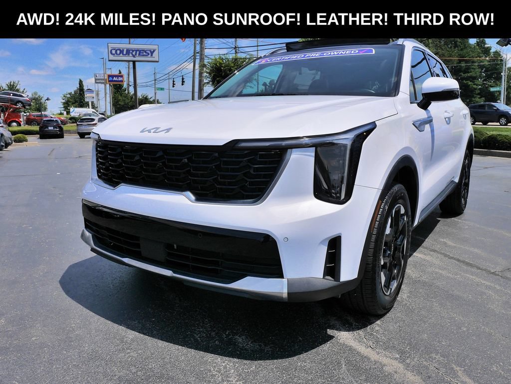 Used 2024 Kia Sorento S w/ Panoramic Sunroof Package