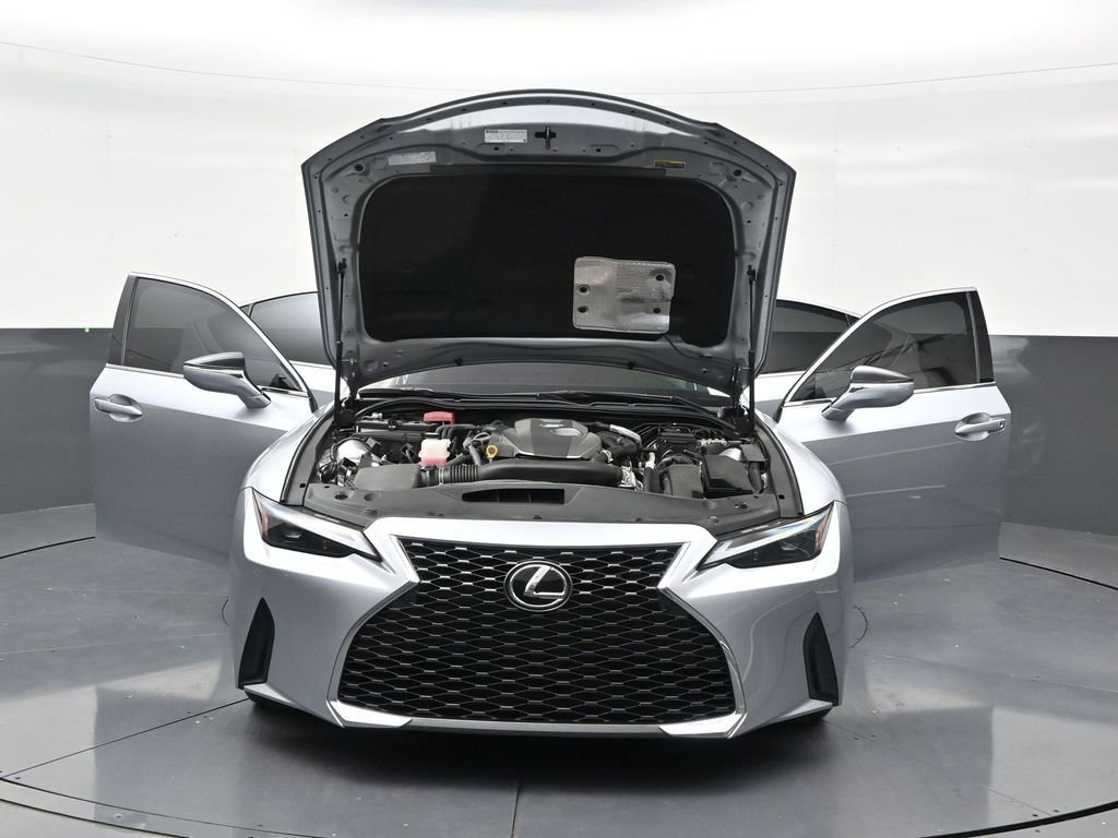 Used 2023 Lexus IS 300 w/ Comfort Package RWD image 34