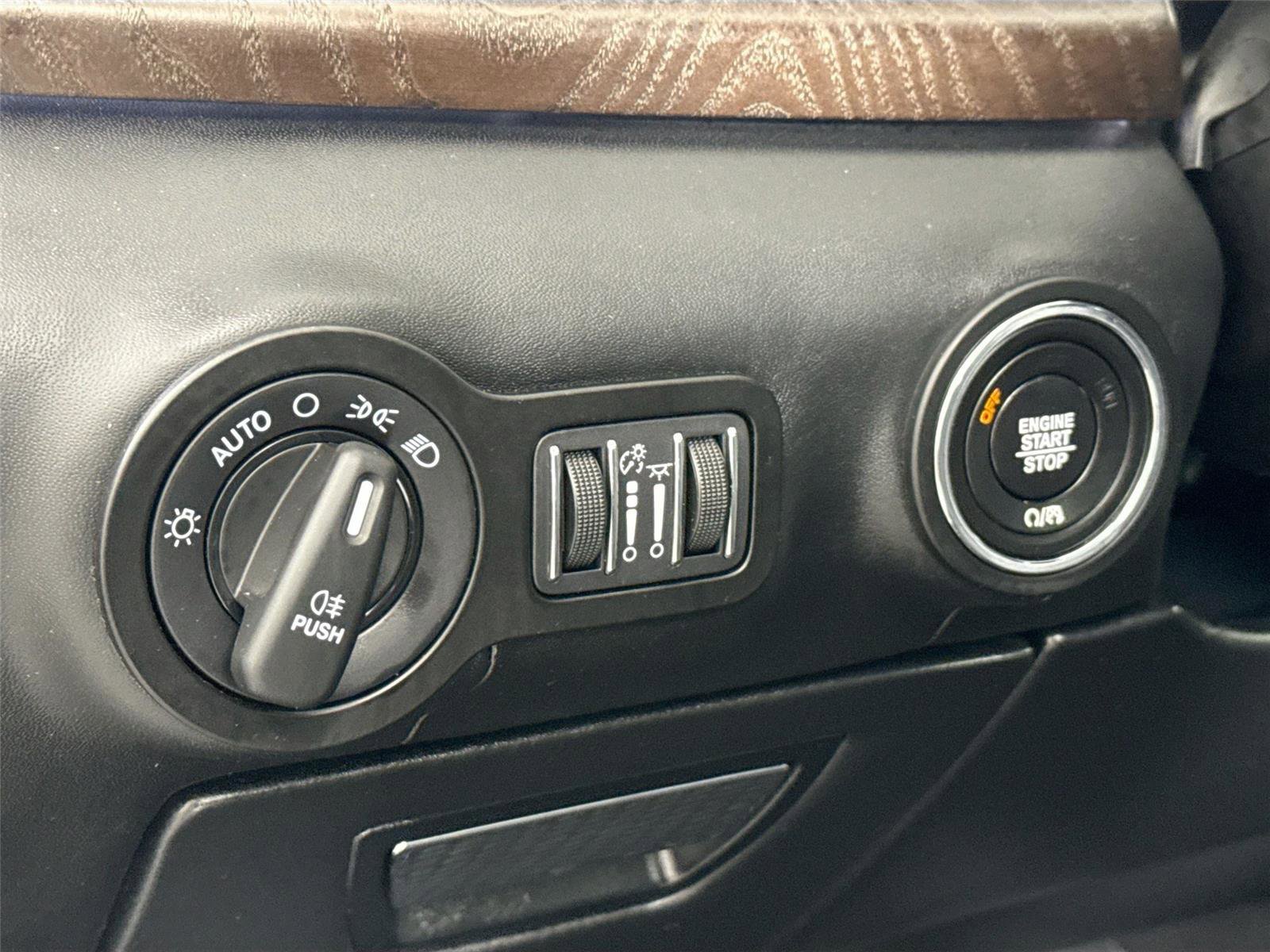 Used 2020 Maserati Quattroporte GTS GranLusso image 16