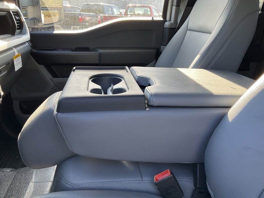 New 2026 Ford F250 XL image 15