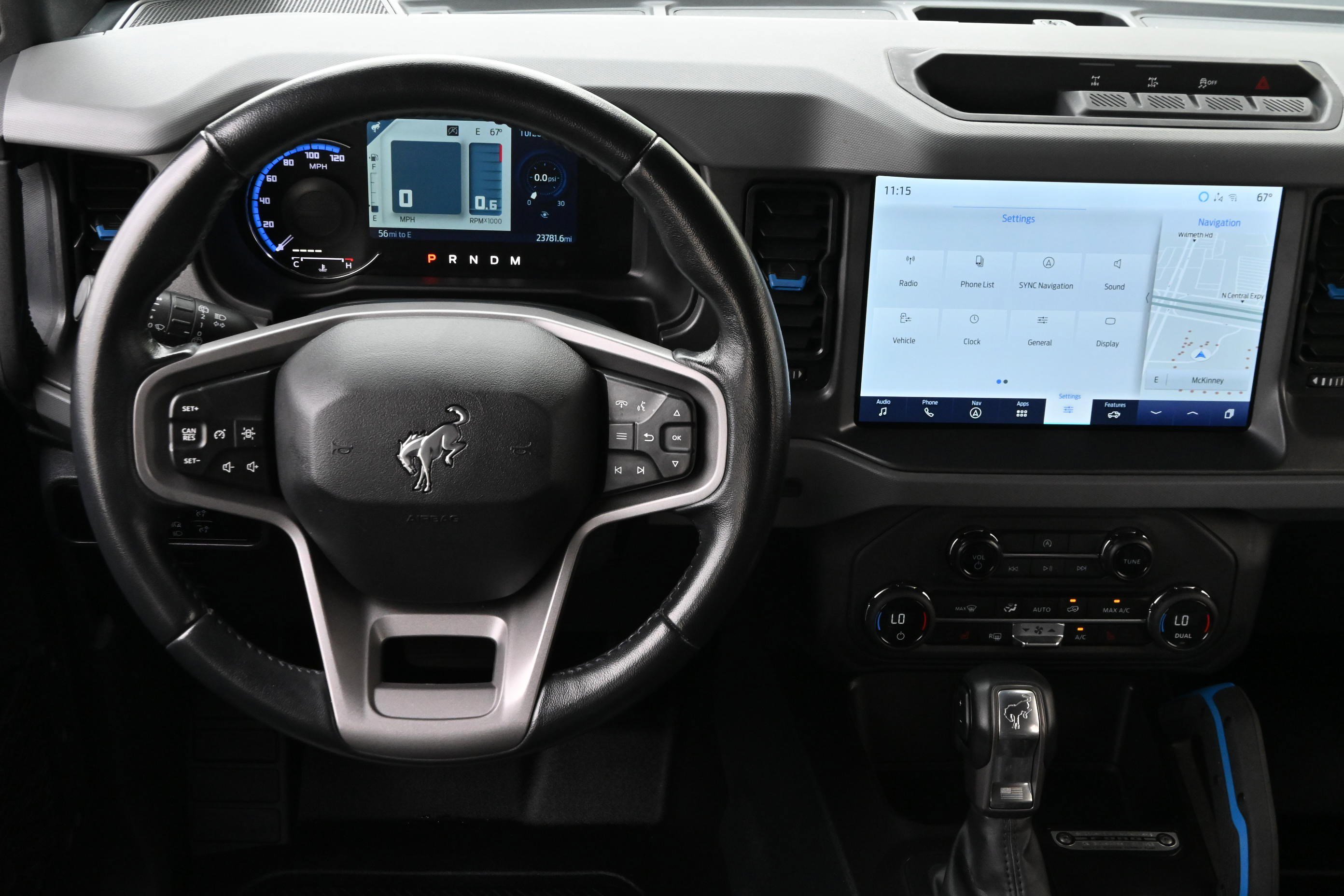 Used 2024 Ford Bronco Black Diamond image 15