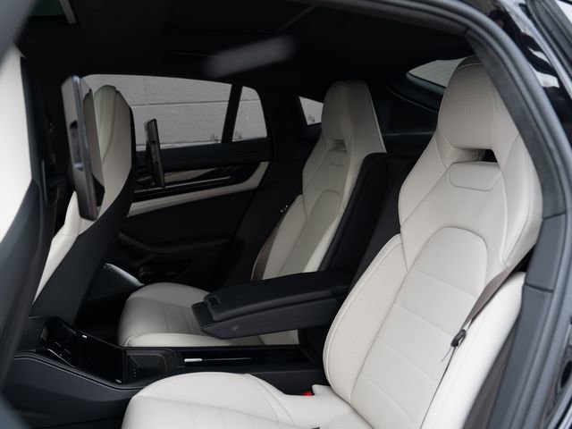 Certified 2026 Porsche Panamera Turbo image 18