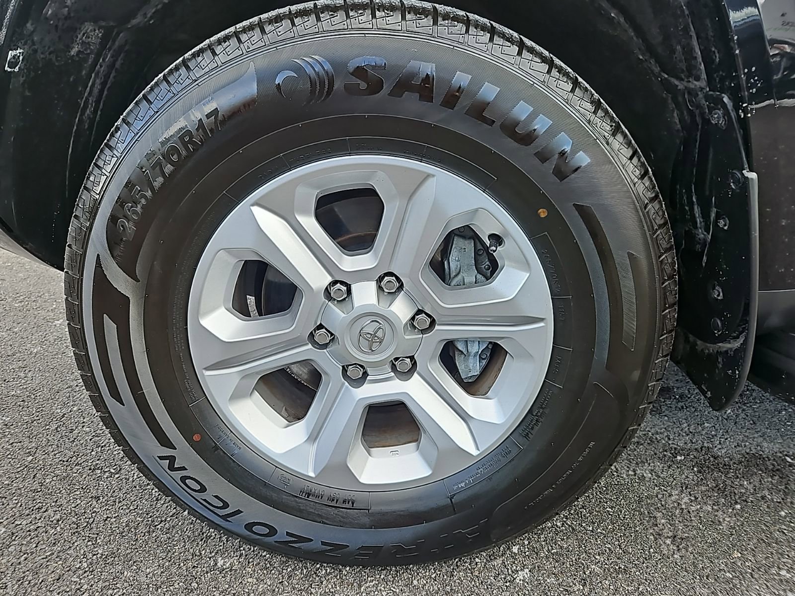 Used 2019 Toyota 4Runner SR5 image 11