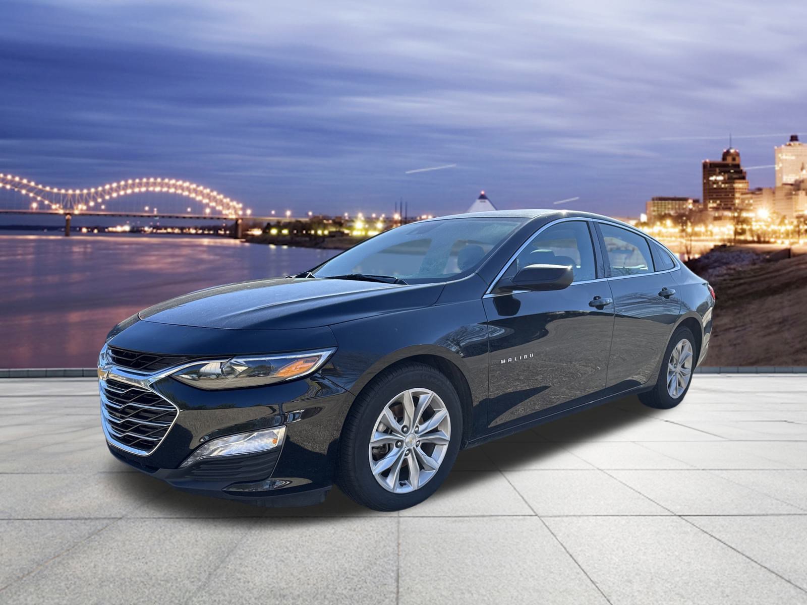 Used 2024 Chevrolet Malibu LT image 1