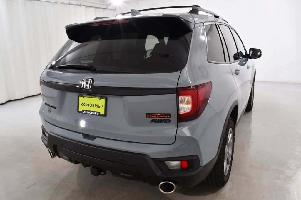 Used 2025 Honda Passport TrailSport image 12