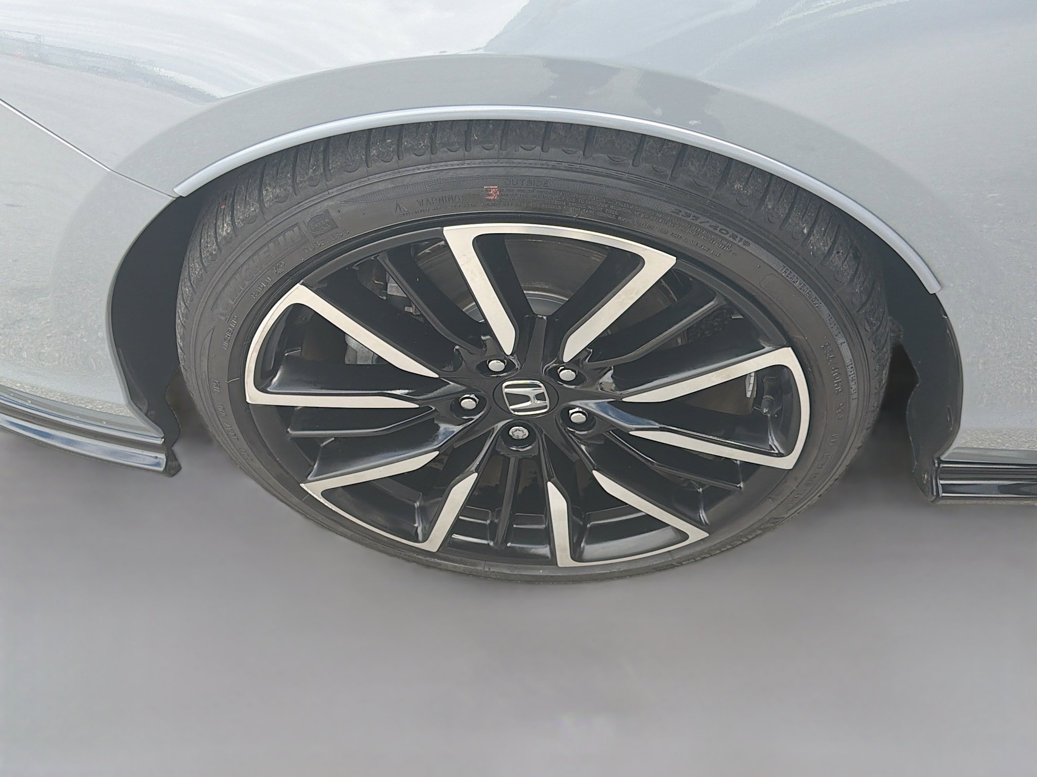 Used 2023 Honda Accord Touring image 37