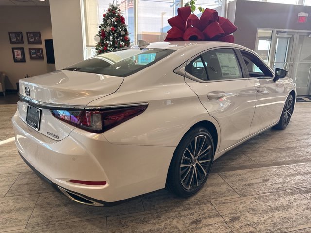 New 2025 Lexus ES 350 w/ Premium Package image 8