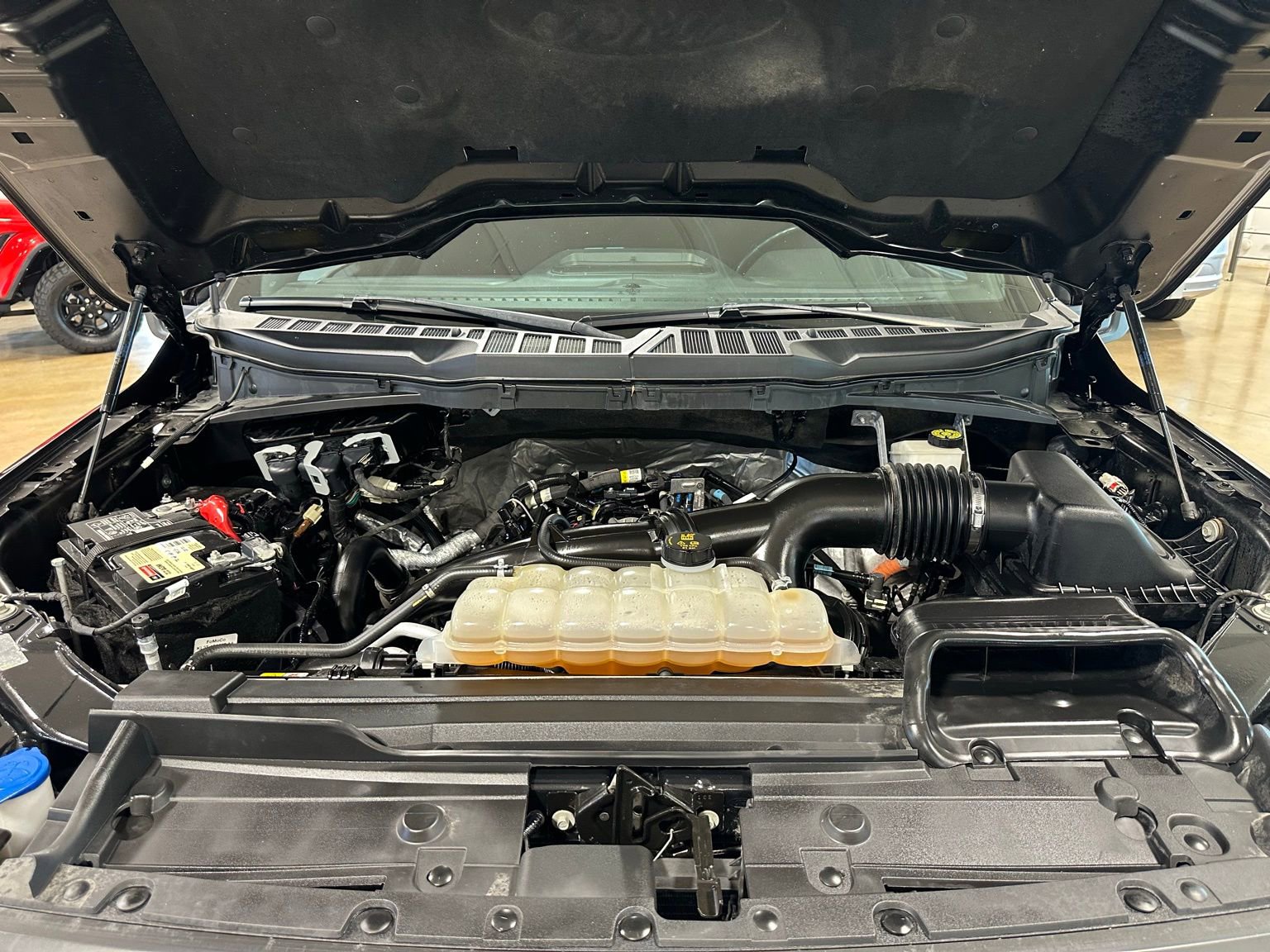 Used 2022 Ford F150 XLT w/ Equipment Group 302A High image 40