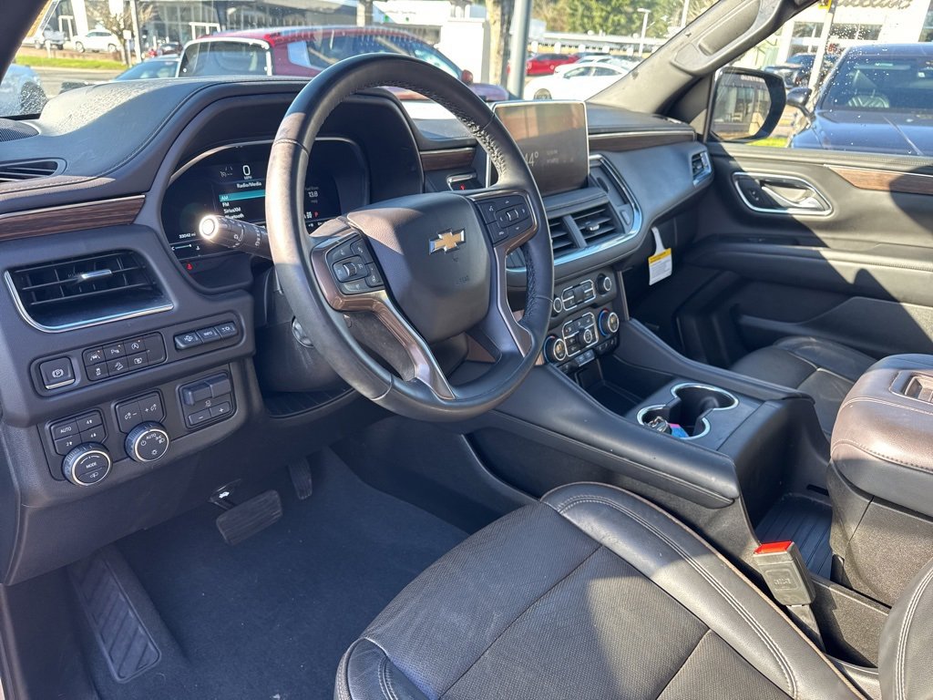 Used 2024 Chevrolet Suburban High Country image 22