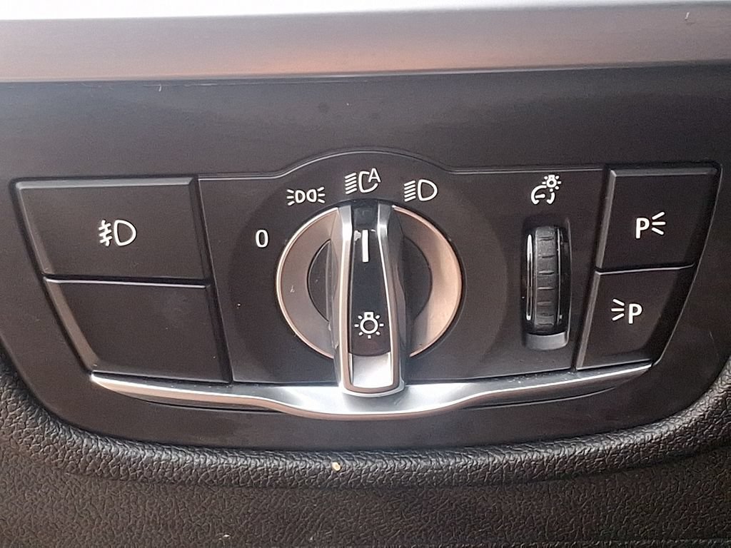 Used 2019 BMW X3 xDrive30i AWD/4WD image 25