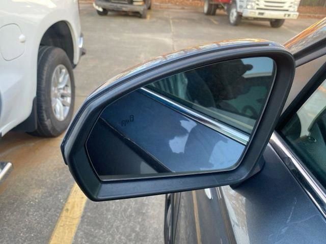 Used 2024 Volkswagen Taos SE image 34