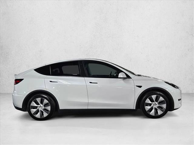 Used 2021 Tesla Model Y Long Range AWD/4WD image 4