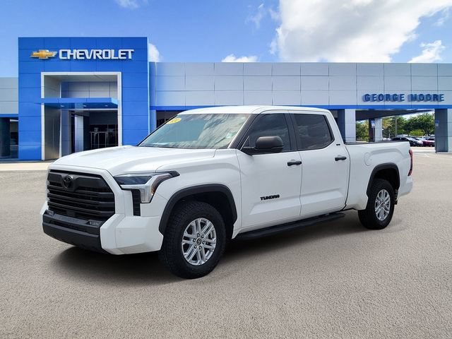 Used 2024 Toyota Tundra SR5 RWD image 2