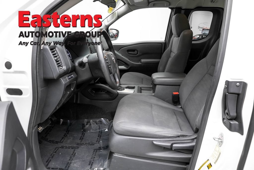 Used 2022 Nissan Frontier S RWD image 13