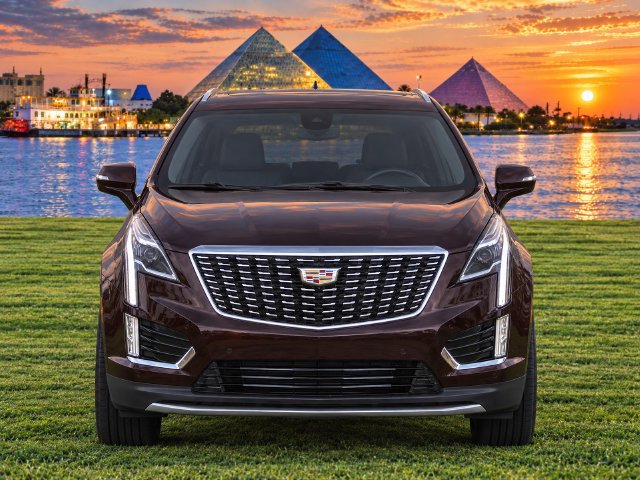 Used 2020 Cadillac XT5 Premium Luxury FWD image 2