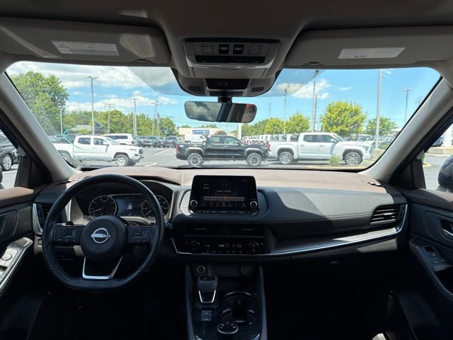 Used 2023 Nissan Rogue SV w/ SV Premium B Package AWD/4WD image 12