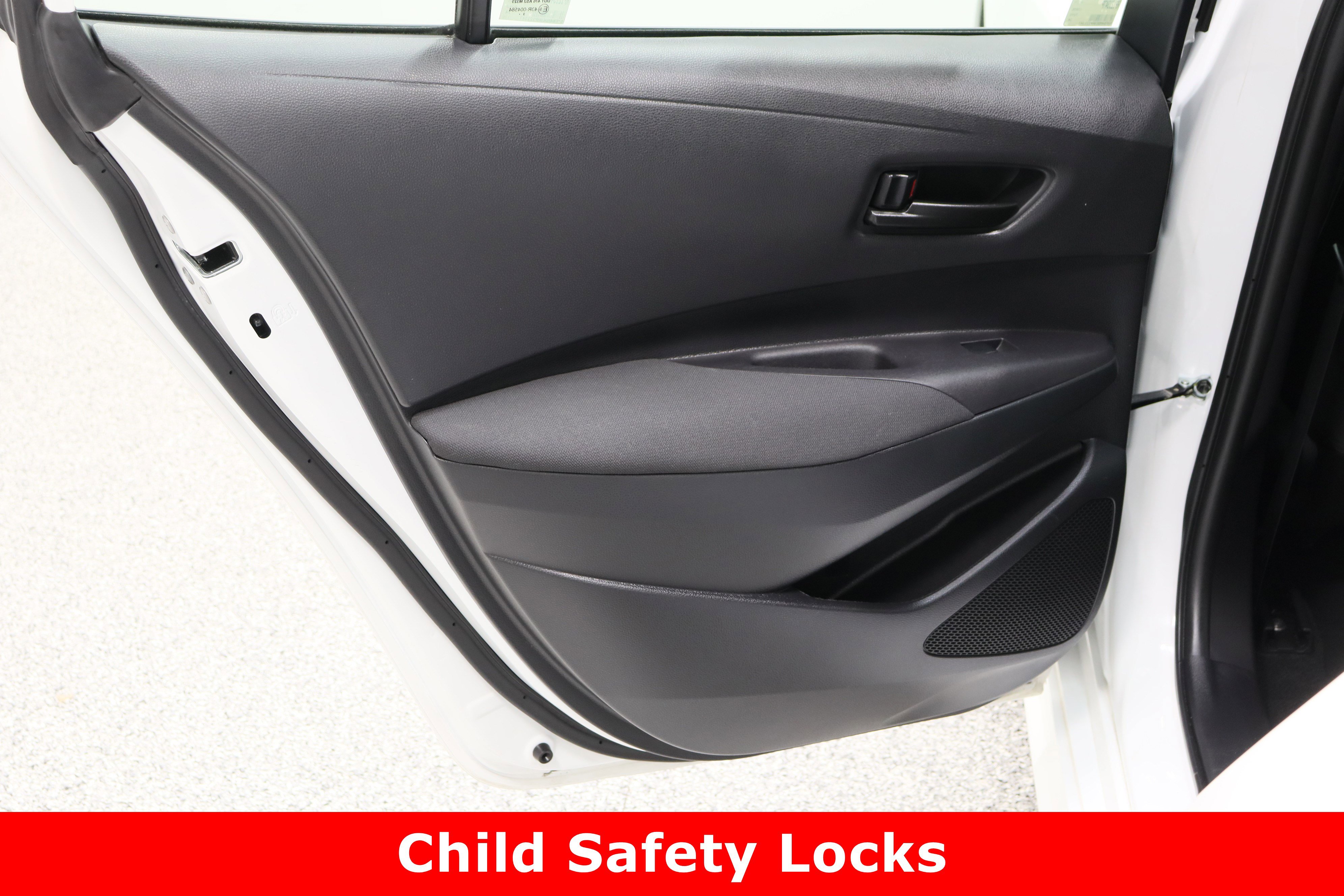 Certified 2024 Toyota Corolla LE image 23