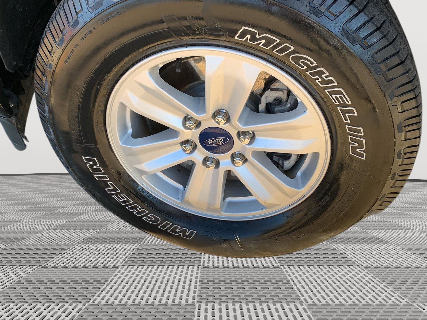 Used 2024 Ford F150 XL image 22