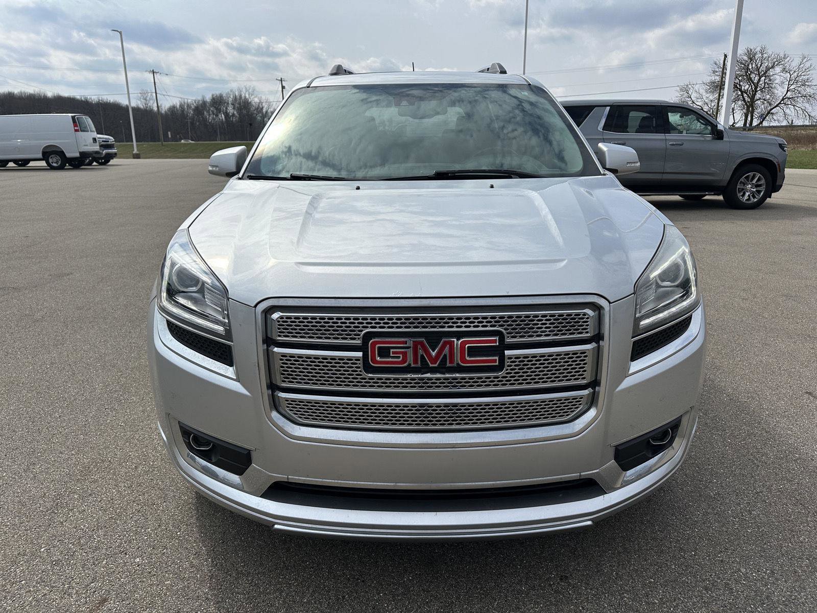 Used 2016 GMC Acadia Denali AWD/4WD image 12