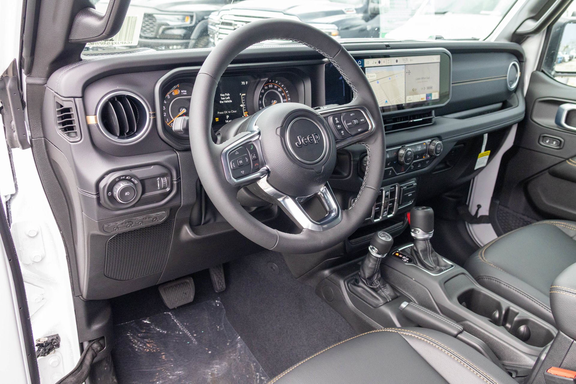 New 2027 Jeep Wrangler Unlimited Sahara AWD/4WD image 3