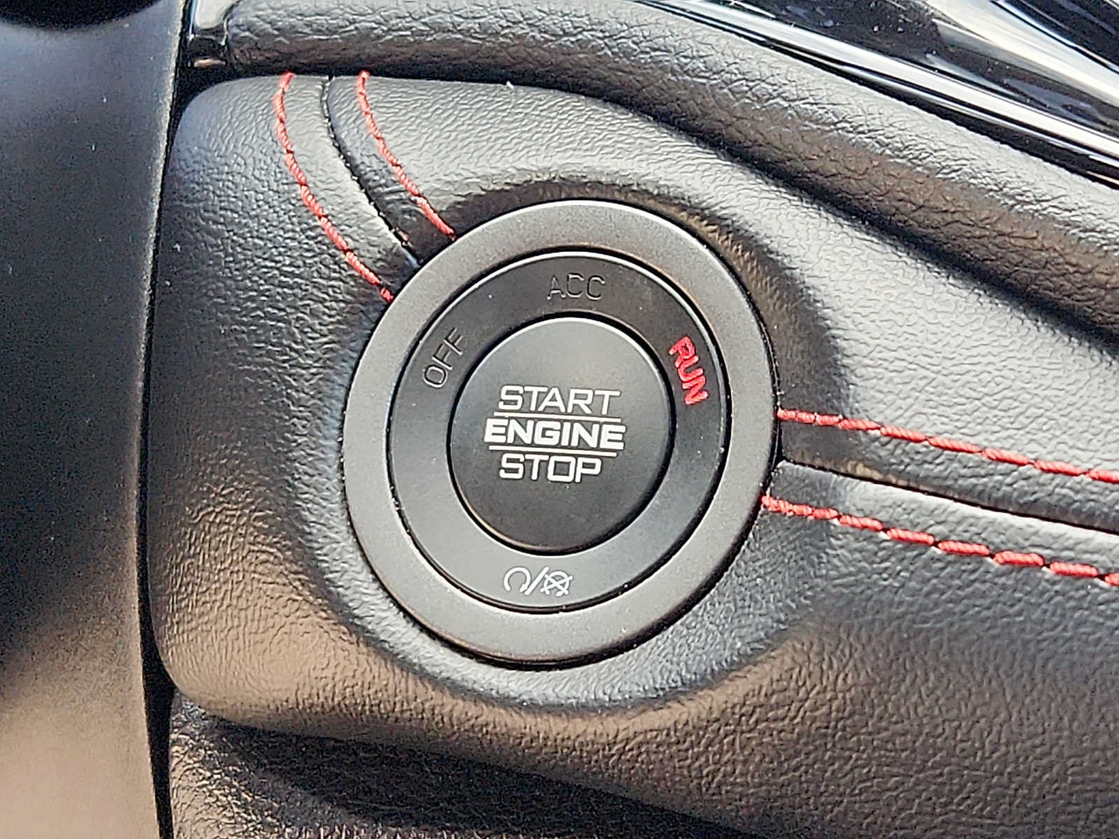 Used 2024 Dodge Durango GT AWD/4WD image 23