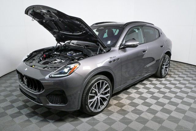 New 2026 Maserati Grecale Folgore AWD/4WD image 35