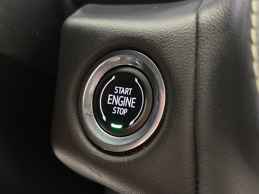 Used 2023 Chevrolet Tahoe Premier w/ Advanced Technology Package image 24