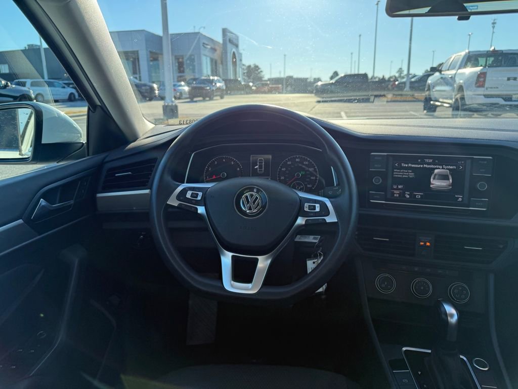 Used 2021 Volkswagen Jetta S image 13