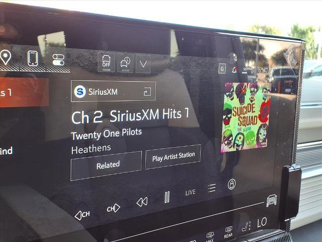 New 2026 GMC Hummer EV SUV image 6