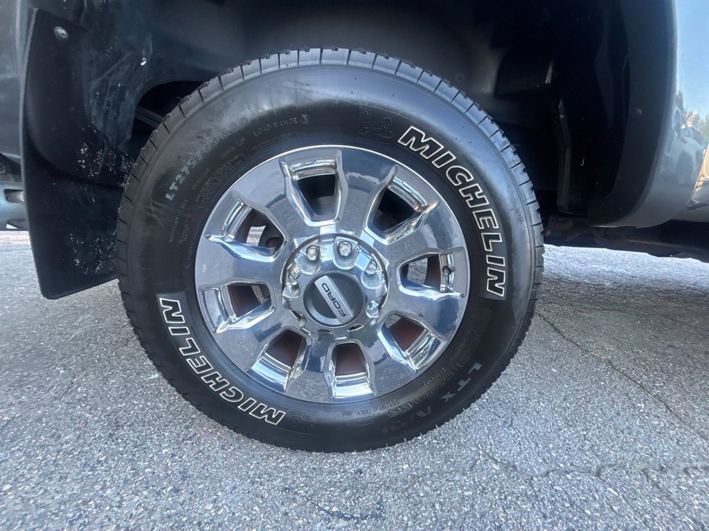 Used 2019 Ford F250 Lariat w/ Lariat Ultimate Package AWD/4WD image 37